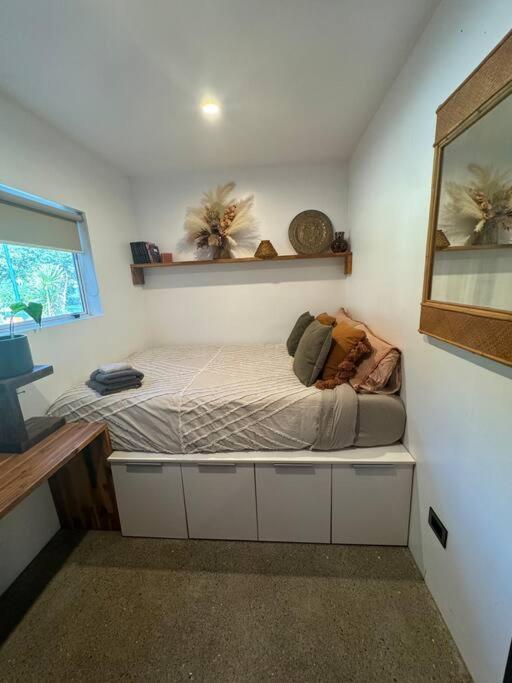 Electric Waihi Beach House - Family & Dog Friendly, Close To Beach, Pool Table, Outdoor Fire Room, Skate Ramp Bowentown Exterior foto